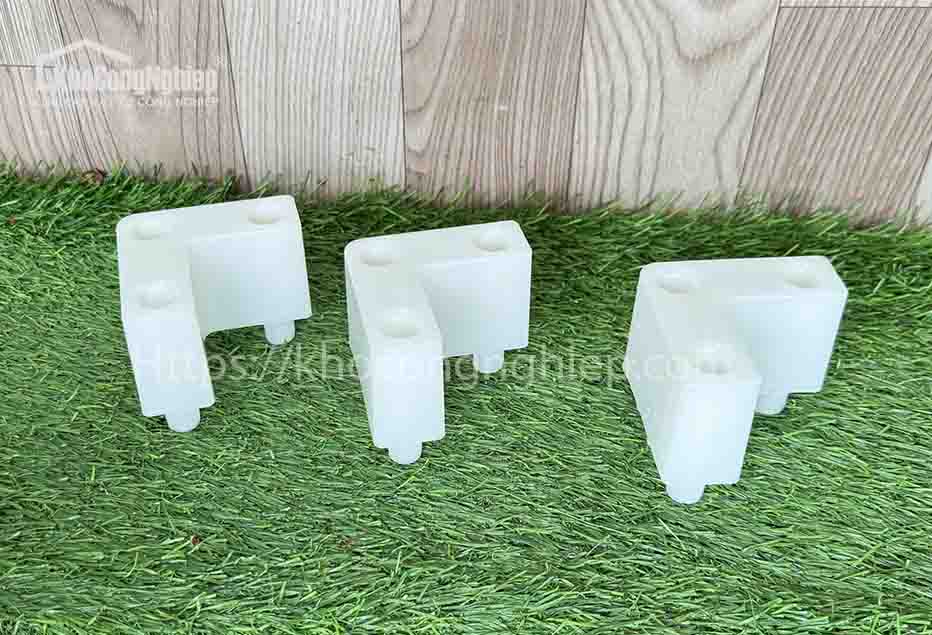 Con kê góc dùng cho khay sấy nhựa - Ảnh 2