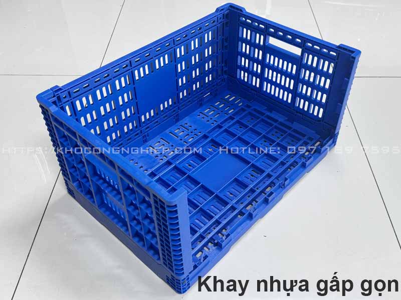 Khay nhựa gấp gọn 60cm x 40cm x 30cm chính hãng - Hình ảnh sản phẩm 5 chất lượng cao tại KHO CÔNG NGHIỆP. Khay nhựa gấp gọn 60x40x30cm – giải pháp tối ưu cho kho bãi, vận chuyển và trưng bày. Sản xuất từ nhựa PP bền chắc, dễ vệ sinh, dễ gập gọn tiết kiệm 70% không gian. Phù hợp siêu thị, chợ đầu mối, nhà máy và hộ kinh doanh trái cây