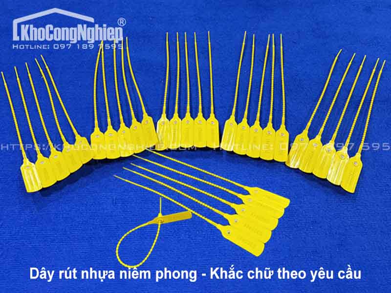 Seal nhựa niêm phong (Seal đốt trúc)  chính hãng - Hình ảnh sản phẩm 4 chất lượng cao tại KHO CÔNG NGHIỆP. Seal nhựa niêm phong (hay Seal đốt trúc) là dây rút một chiều bằng nhựa bền, có số seri chống giả mạo, dùng để niêm phong hàng hóa, container, xe tải, thiết bị đo điện nước… giúp đảm bảo an toàn, ngăn mở trái phép và dễ dàng kiểm soát trong quá trình vận chuyển hoặc lưu kho.